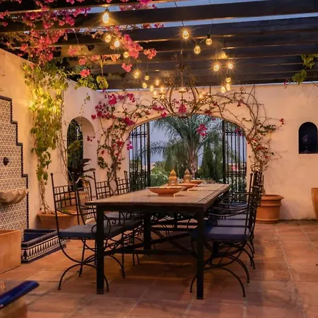 فندق مبيت وإفطار Moroccan Style ماربيا